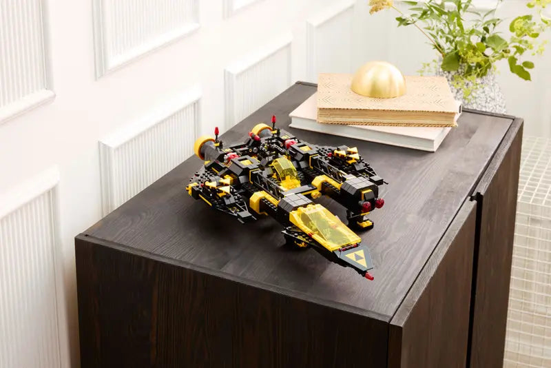 LEGO Icons - Blacktron Renegade - #10355 (Exclusives)