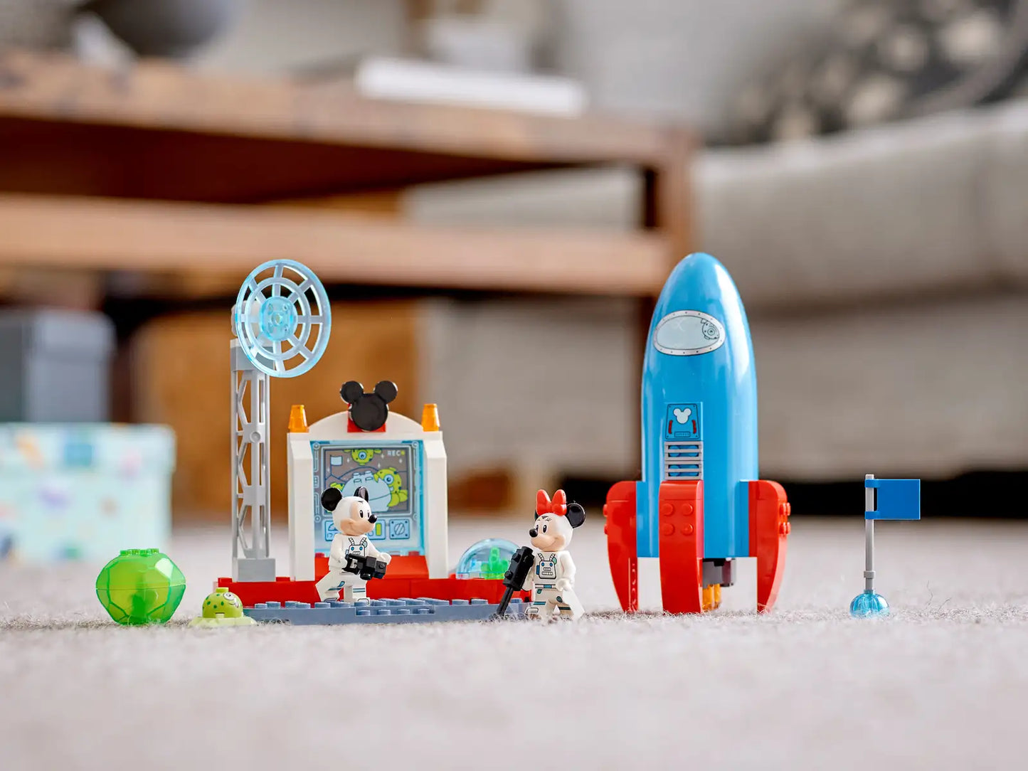 LEGO Disney - Mickey Mouse & Minnie Mouse's Space Rocket - #10774 (RETIRED)