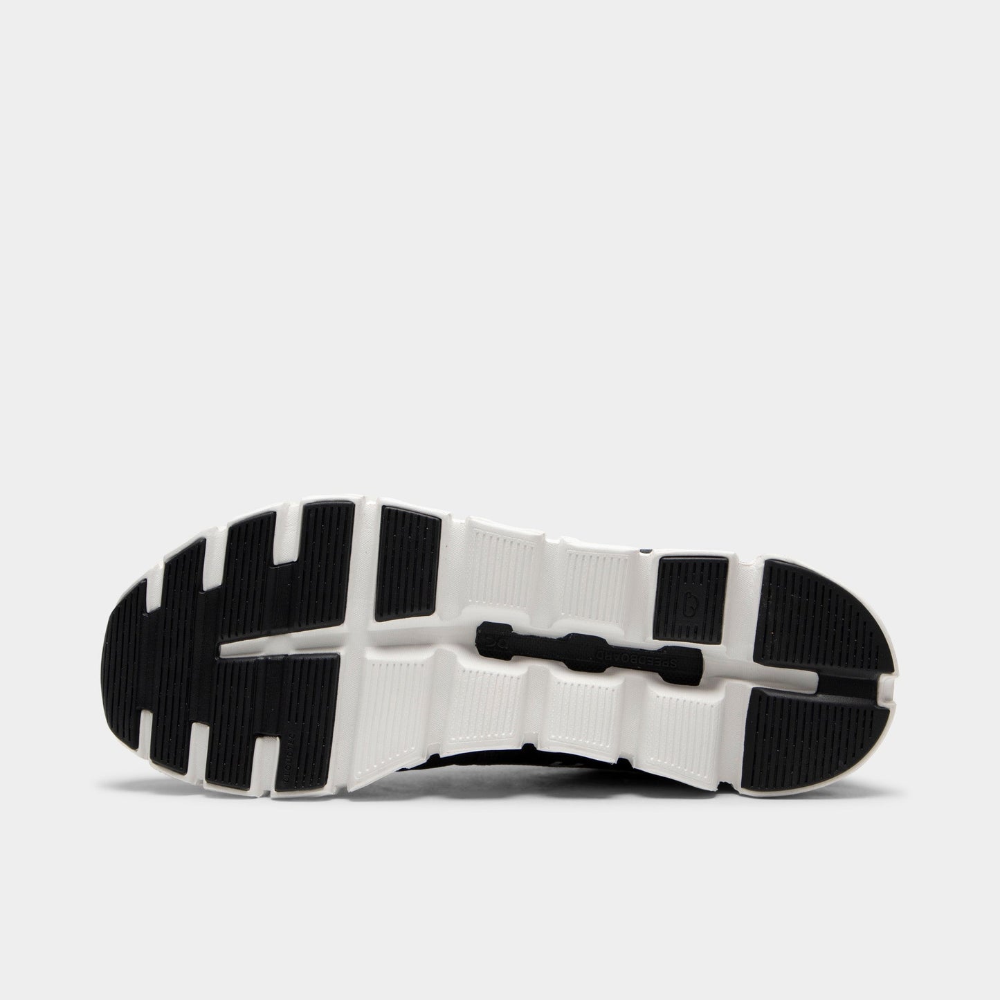 On Men's Cloud 6 Black / White - 3MF10070299