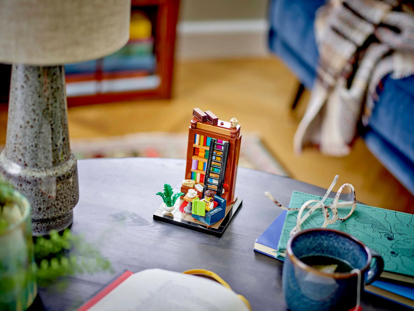 LEGO Ideas - Books Are My Passion - 40698 (RETIRED)
