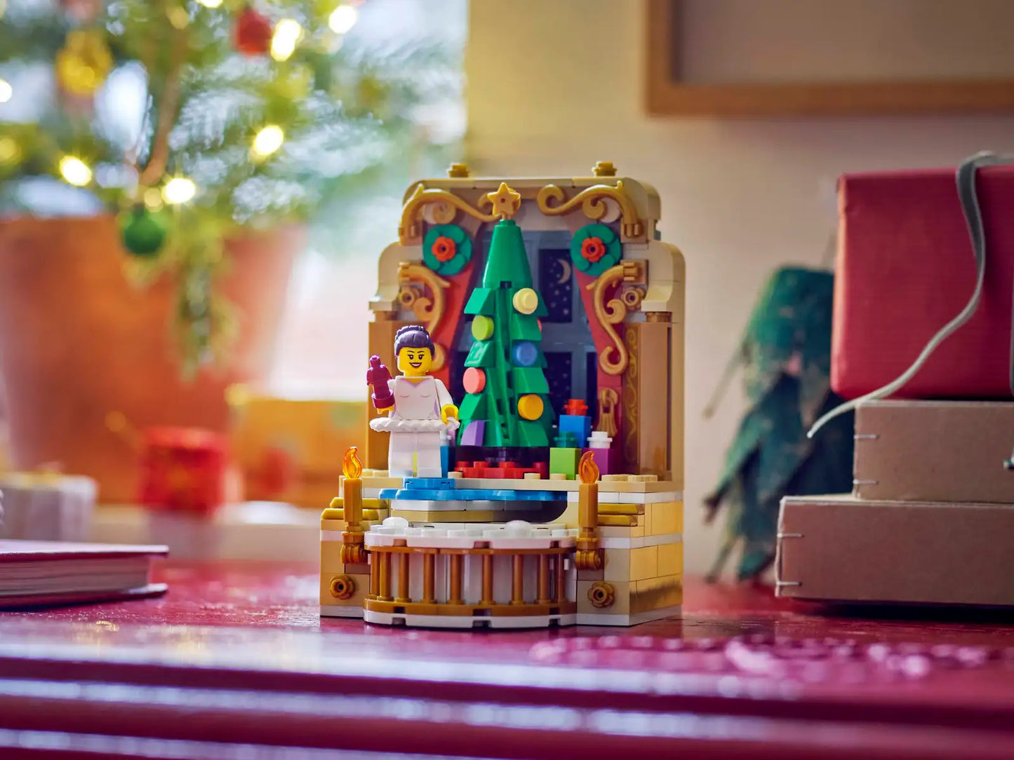 LEGO Ideas - Ballerina & Nutcracker Scene - 40701 (RETIRED)