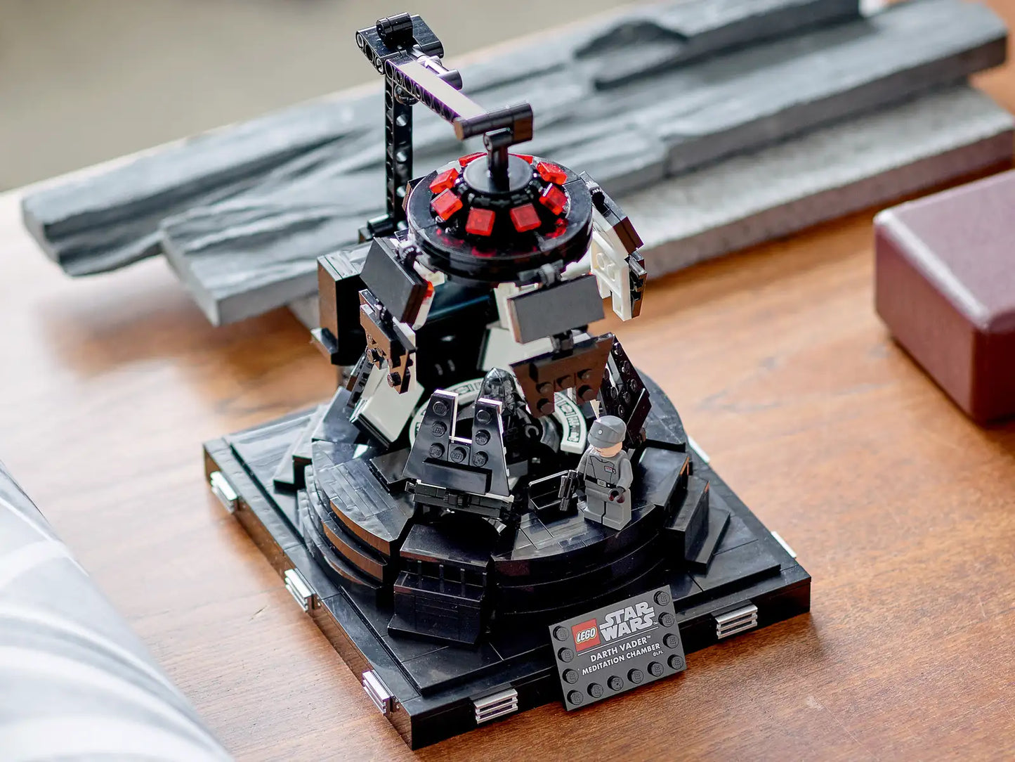 LEGO Star Wars - Darth Vader Meditation Chamber - #75296 (RETIRED)