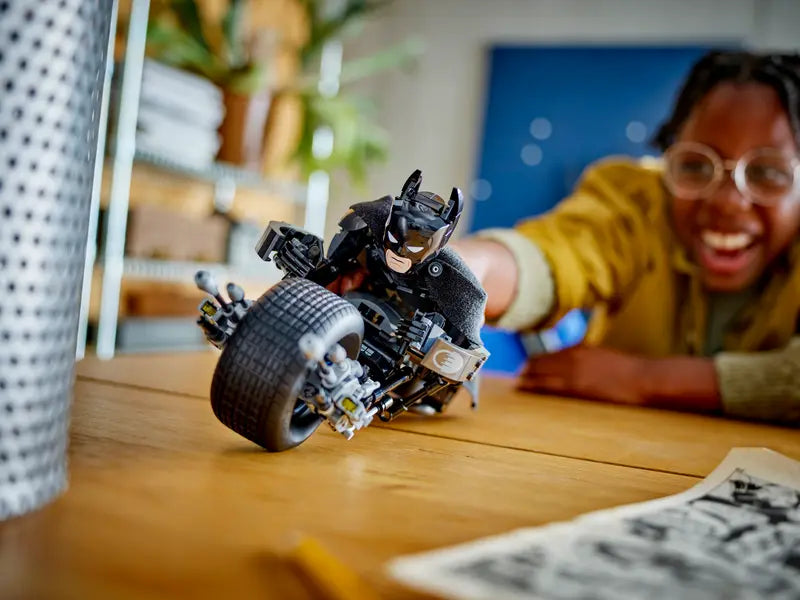 LEGO Batman - Dark Knight Construction Figure and the Bat-Pod Bike - #76273
