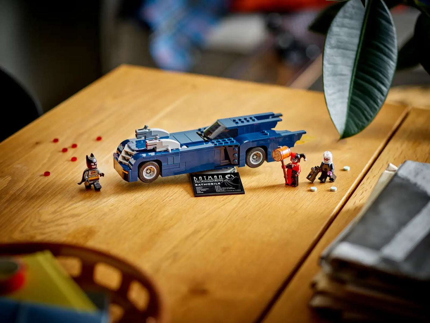 LEGO DC Comics Super Heroes - Batman with the Batmobile vs Harley Quinn and Mr. Freeze - #76274