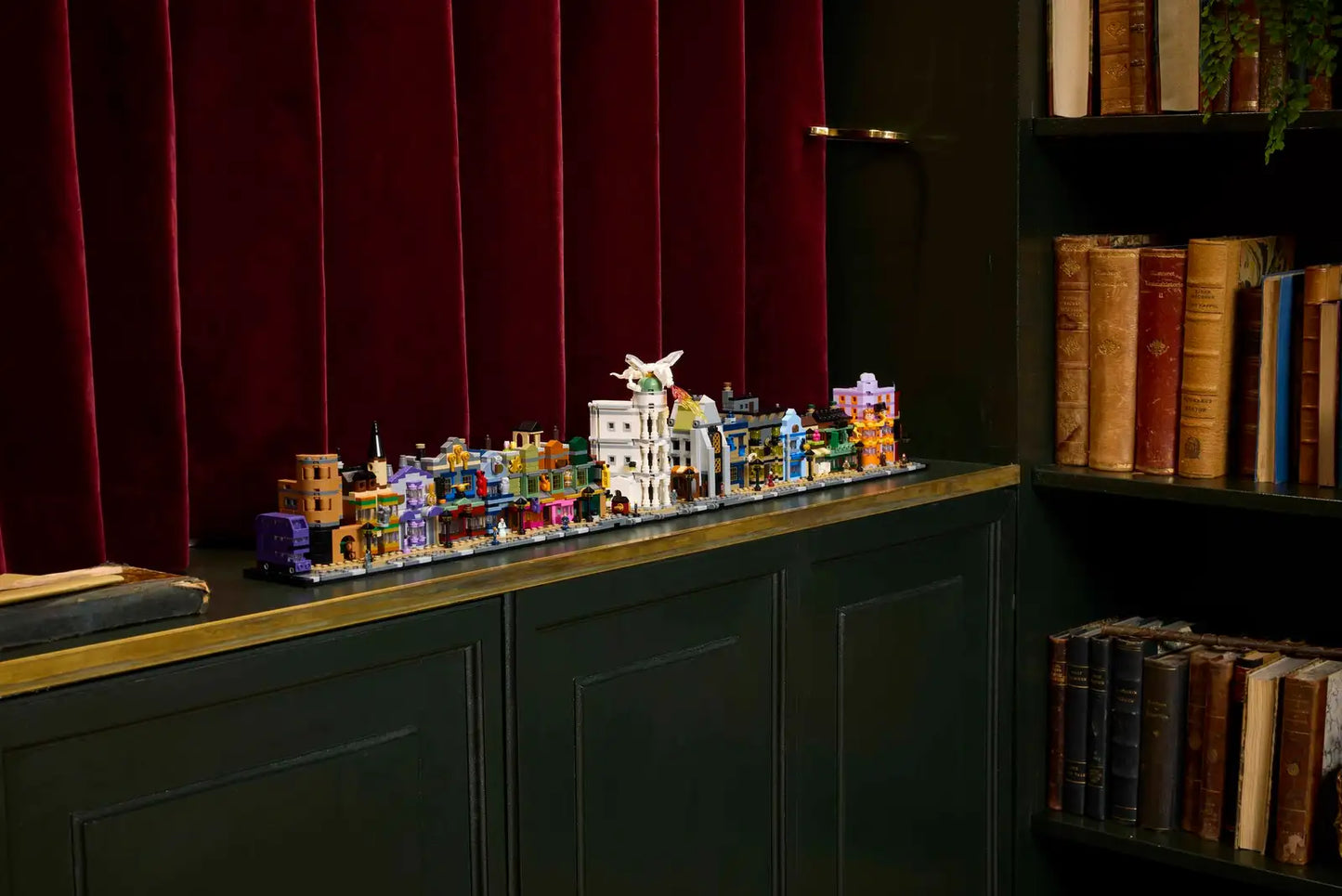 LEGO Harry Potter - Diagon Alley™ Wizarding Shops - #76444
