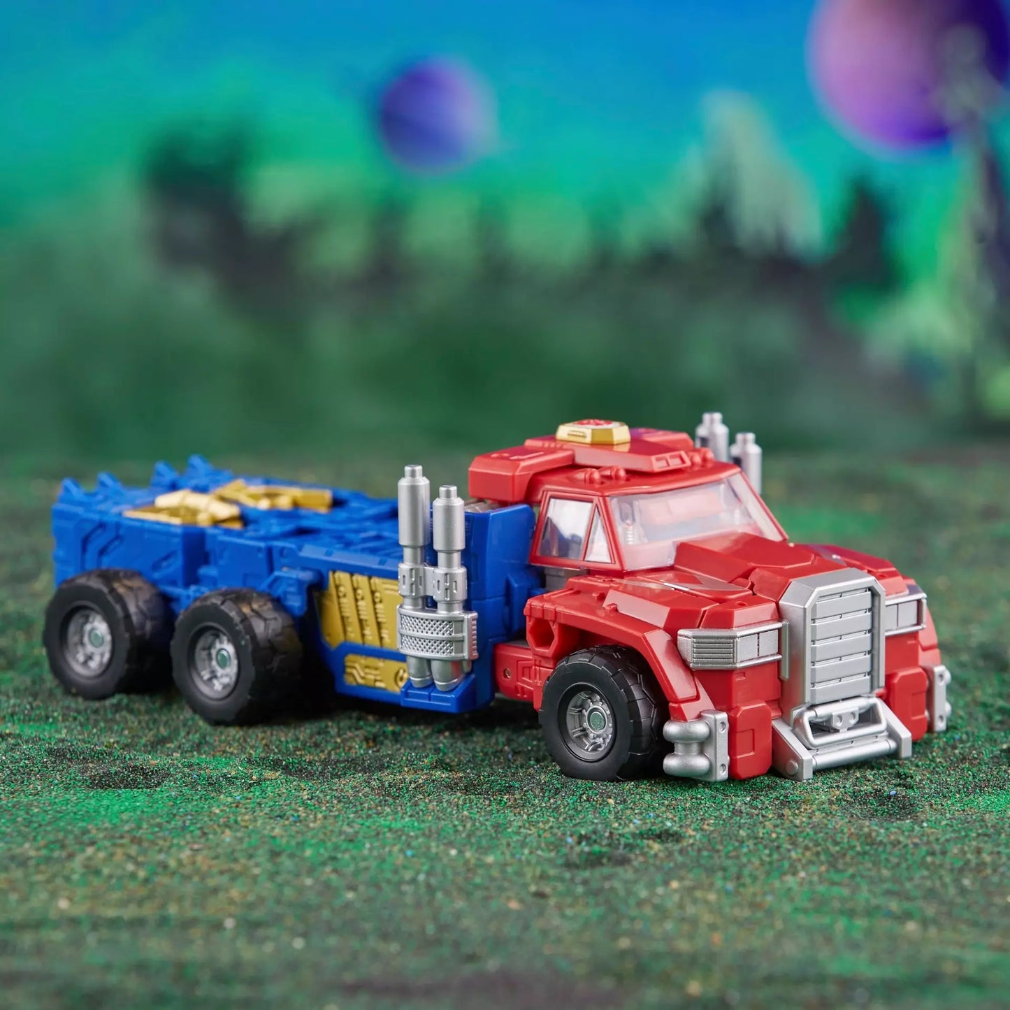 Transformers Legacy Evolution - Armada Universe Optimus Prime (PRE-ORDER SEPT 2026)