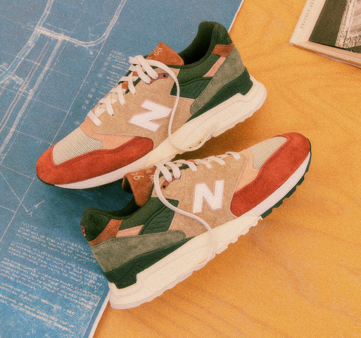 Ronnie Fieg x Frank Lloyd Wright Foundation x New Balance 998 Made in USA "Apricot"