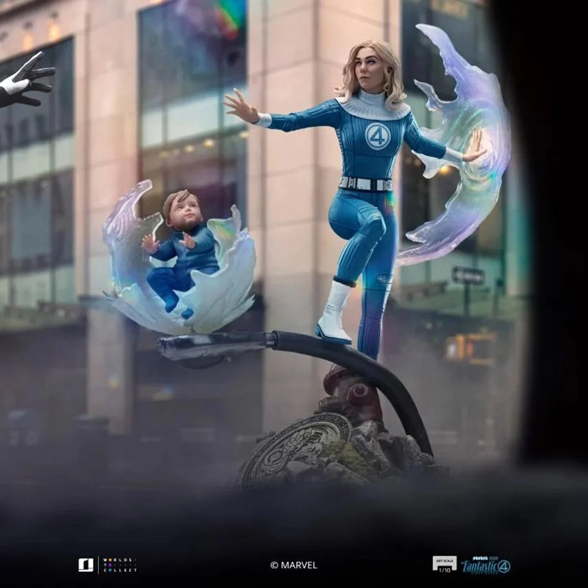 Iron Studios: The Fantastic Four - First Steps Invisible Woman 1:10 Art Scale Limited Edition Statue