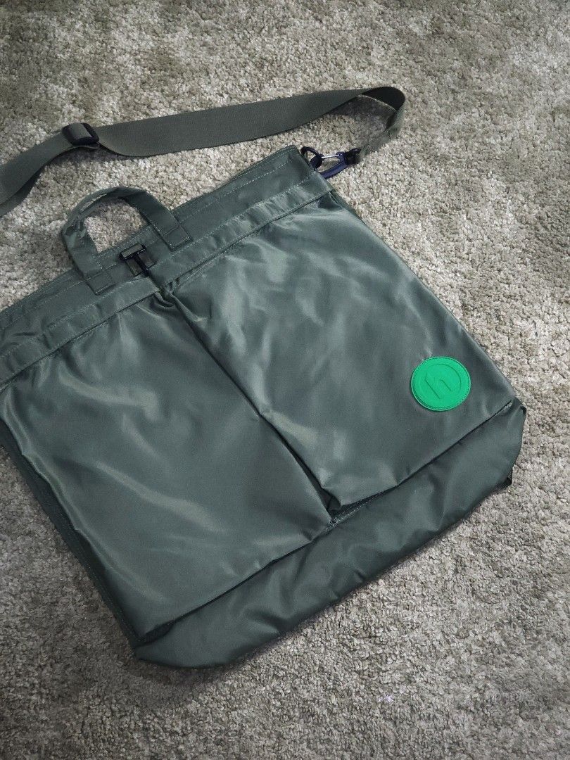 Hidden NY Flight Bag