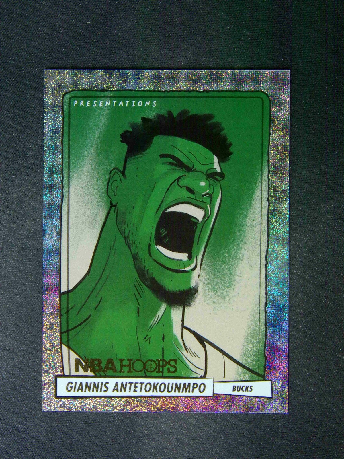 2023-24 Panini NBA Hoops - Presentations - Giannis Antetokounmpo - #6 SSP - Ungraded Raw Card
