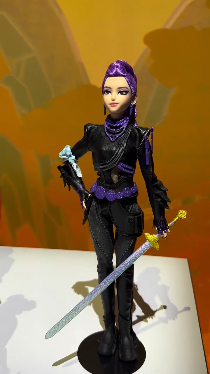 Mattel - KPOP Demon Hunters - Rumi DELUXE Fashion Doll [PRE-ORDER AUGUST 2026]