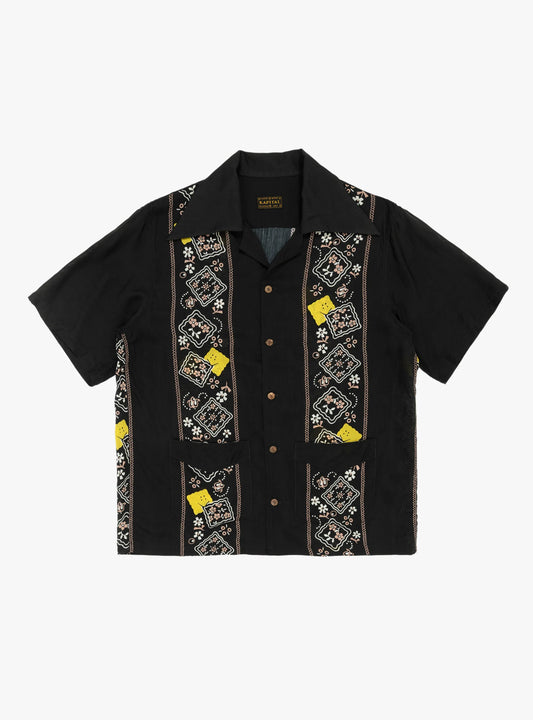 Kapital: Silk Rayon Peckish Rainbowy Wrangle Collar Cuba Shirt - Black - K2404SS174