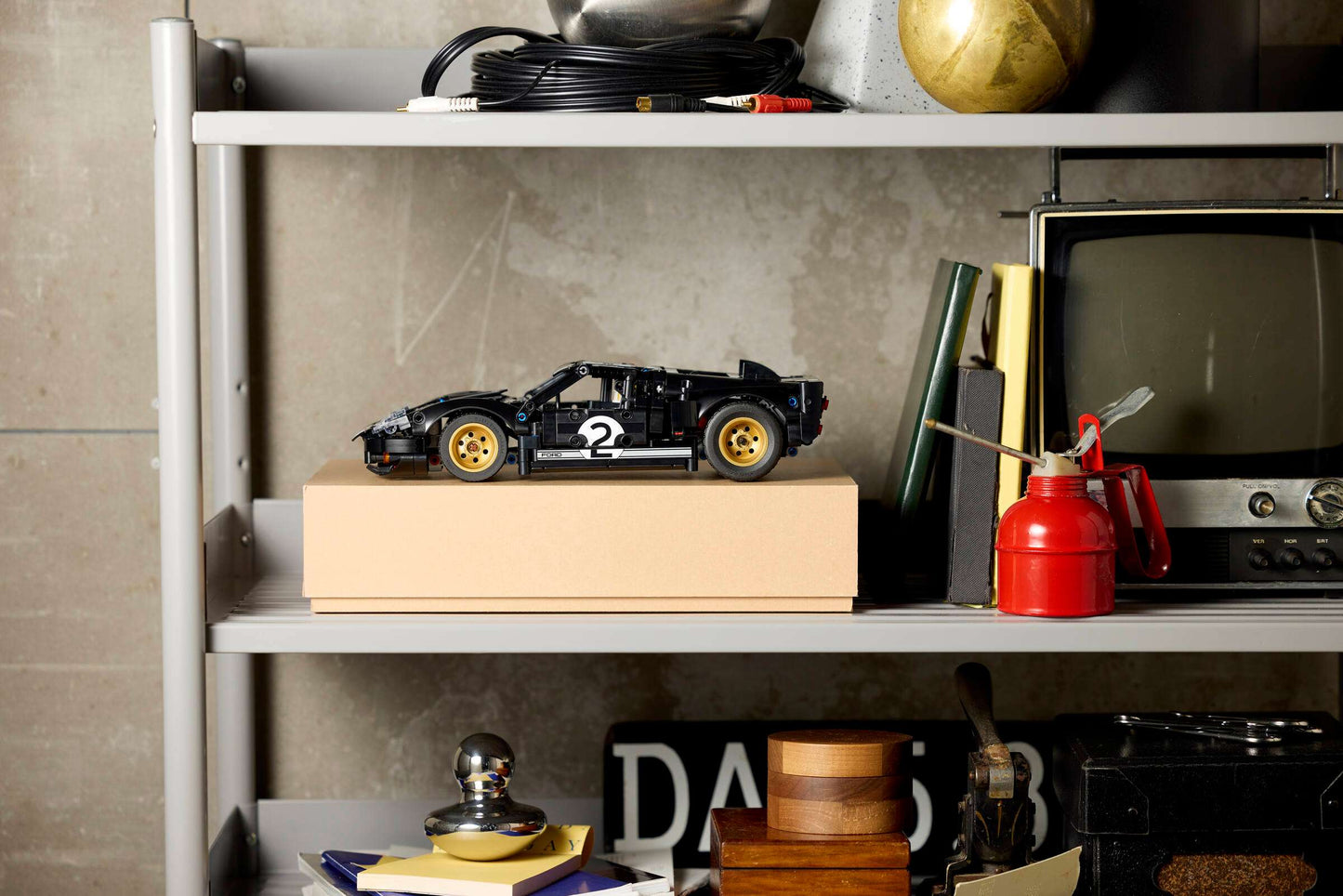 LEGO Technic - 1966 Ford GT40 MKII Race Car - #42223  (Exclusives)