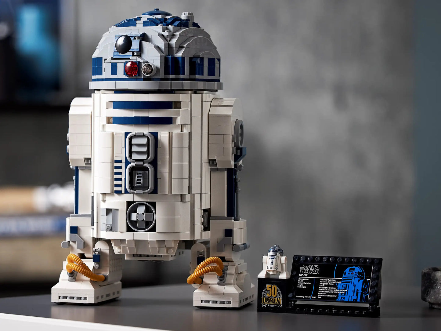 LEGO Star Wars - R2-D2 - 75308 (Hard to Find)