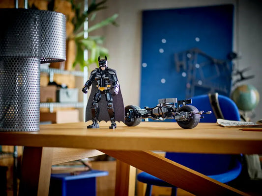 LEGO Batman - Dark Knight Construction Figure and the Bat-Pod Bike - #76273