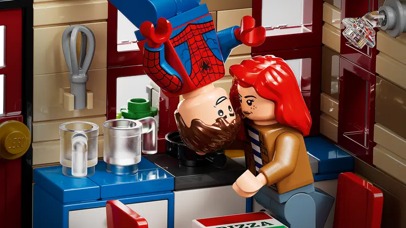 LEGO Marvel - Peter Parkers Apartment - #76317 (PRE-ORDER AUGUST 1)