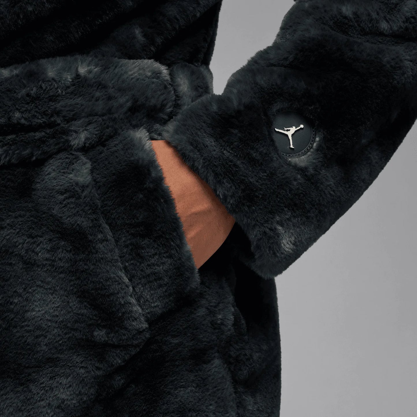 Jordan Brooklyn Men's Faux Fur Robe - HV1044-036