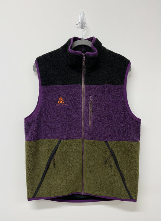 Nike ACG Sherpa Fleece Vest Jacket - Gently Worn