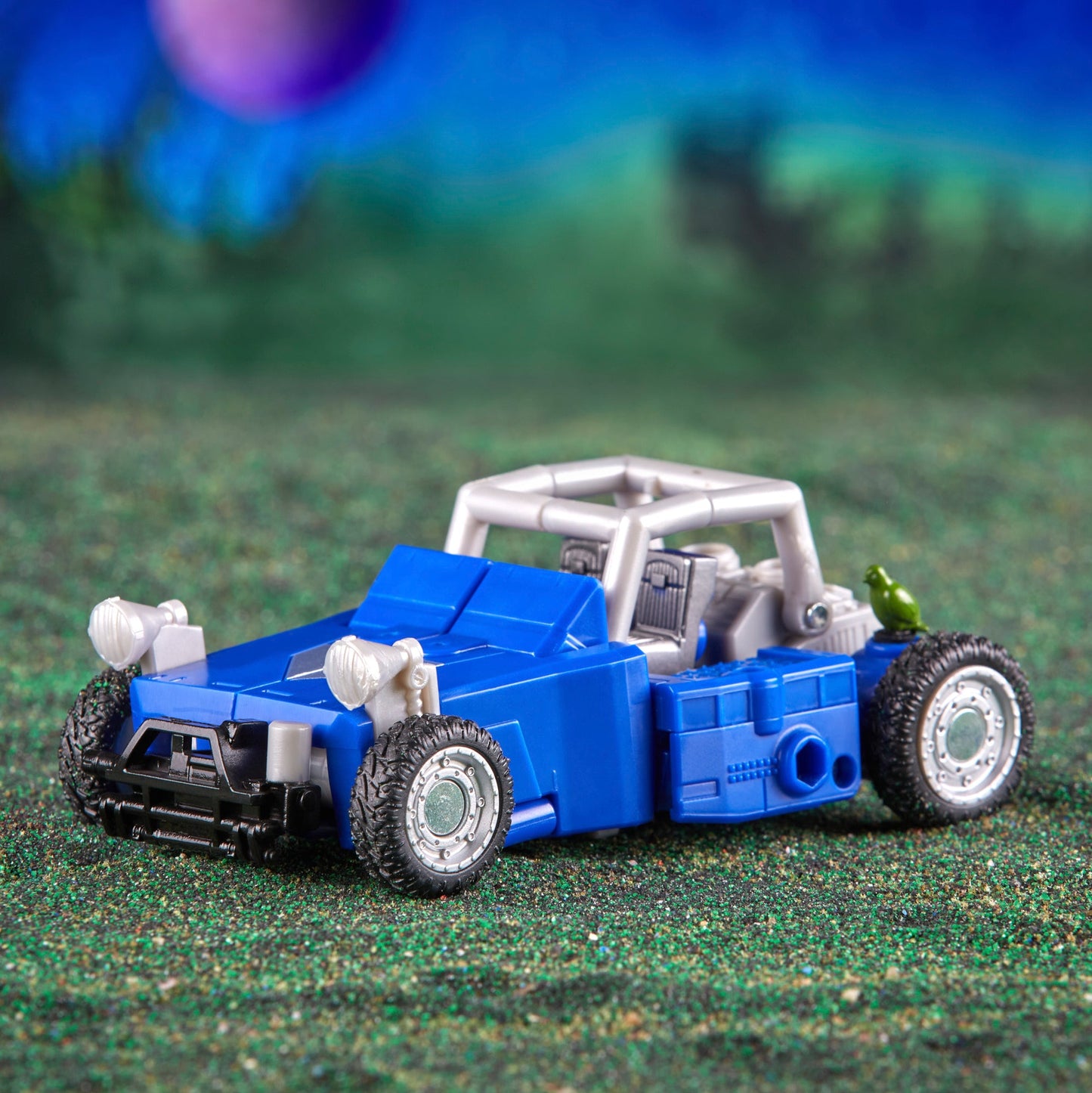 Transformers Legacy Evolution Deluxe Beachcomber & Paradise Parakeet