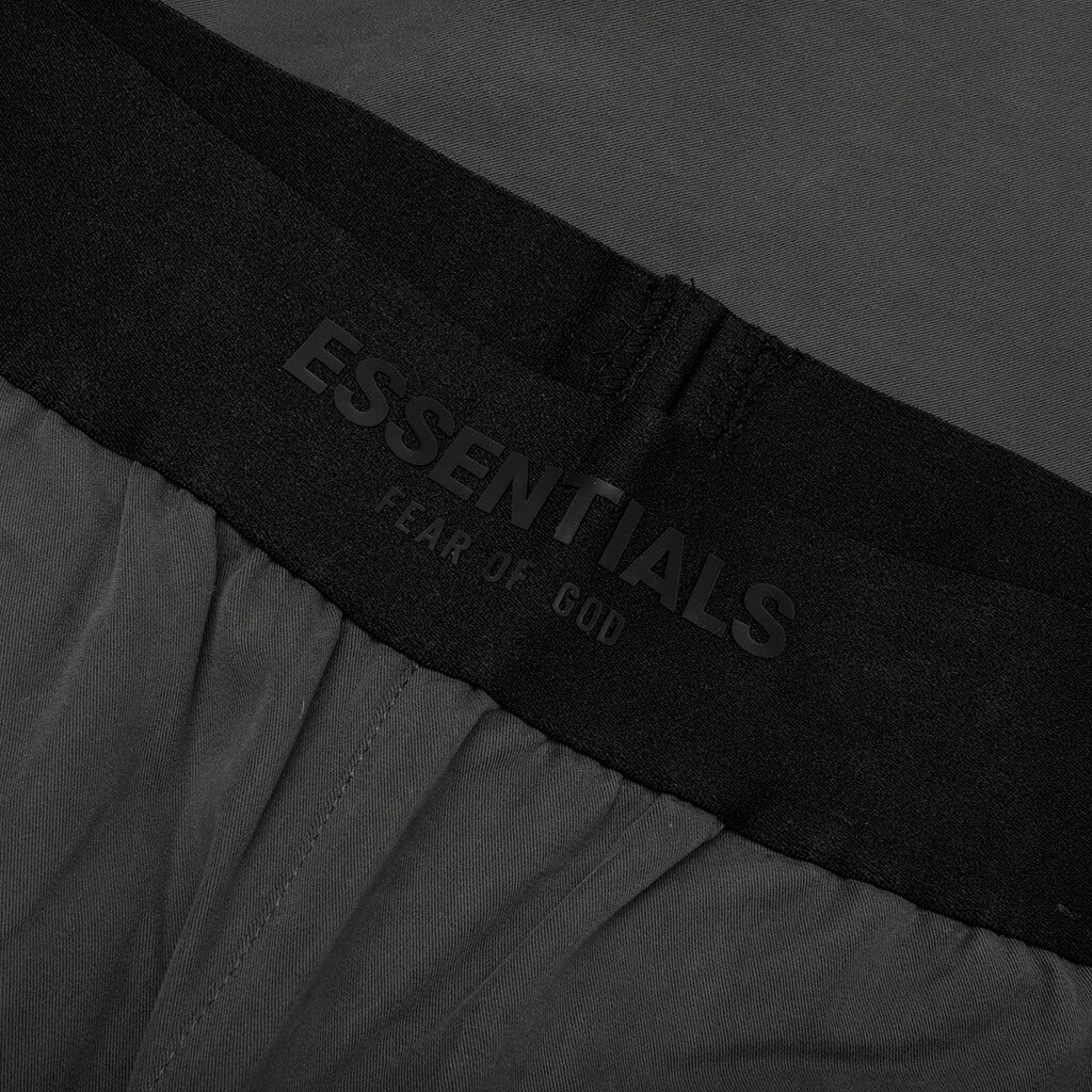 Fear of God Essentials Men's Essentials Relaxed Trouser - Iron