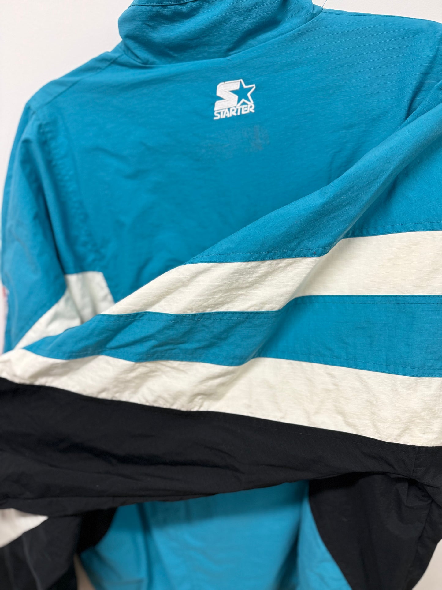 Vancouver Grizzlies NBA Starter Half Zip Pull Over Jacket - Good Condition