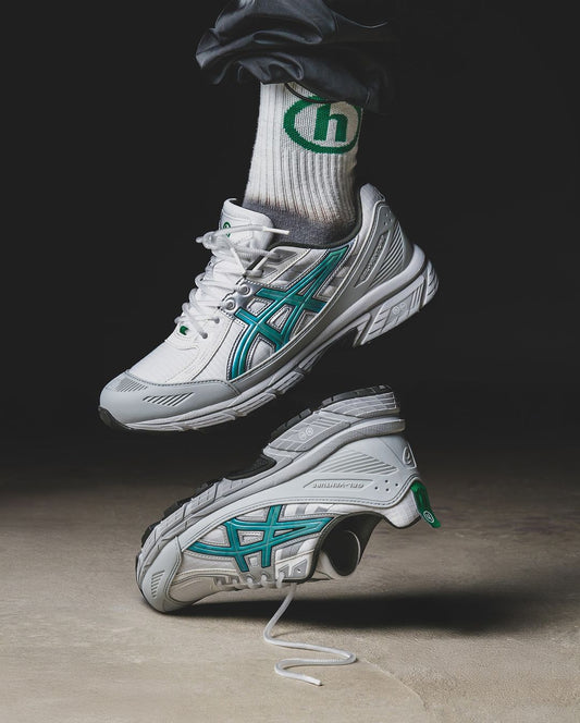 Asics x Hidden Gel-Venture 6 Shield - 1203A778-100