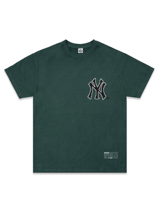 New York Yankees x Hidden NY Pixelated NY Tee Forest Green