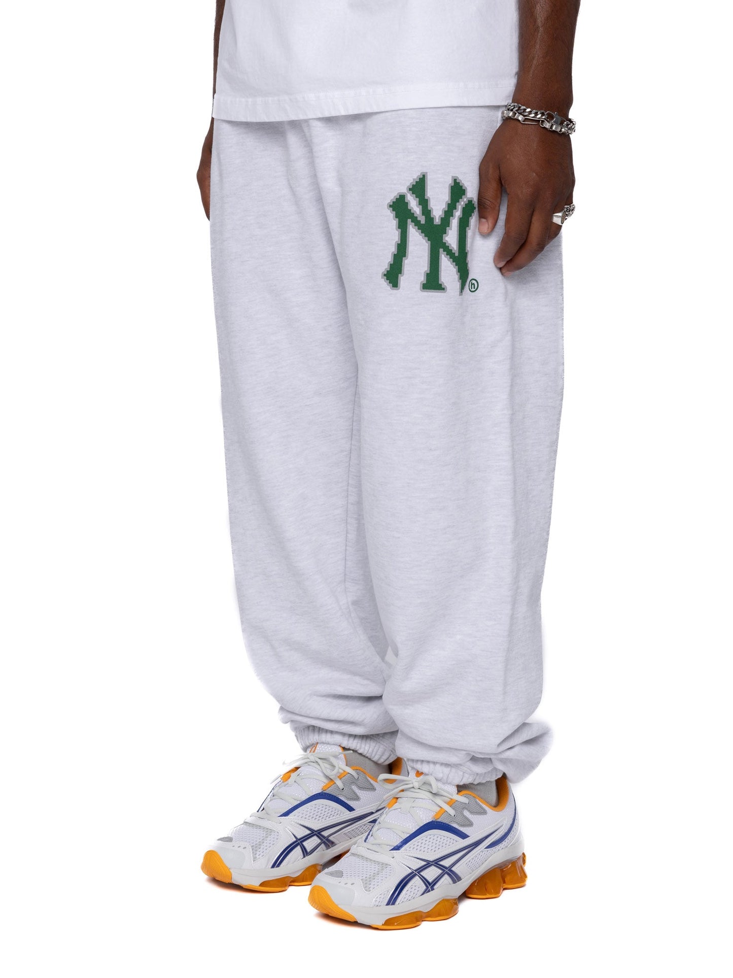 New York Yankees x Hidden NY Pixelated NY Sweatpants Heather Grey