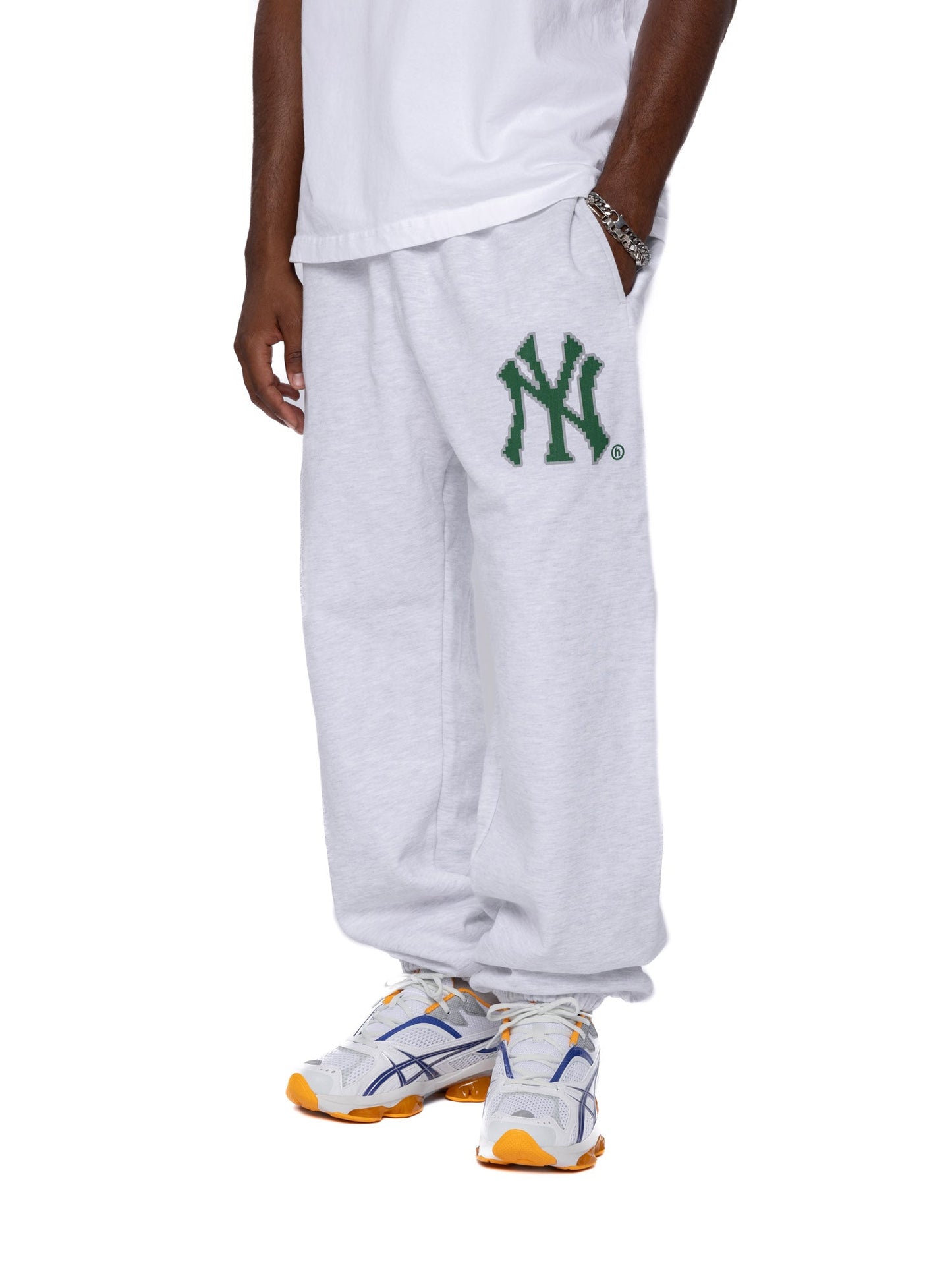 New York Yankees x Hidden NY Pixelated NY Sweatpants Heather Grey