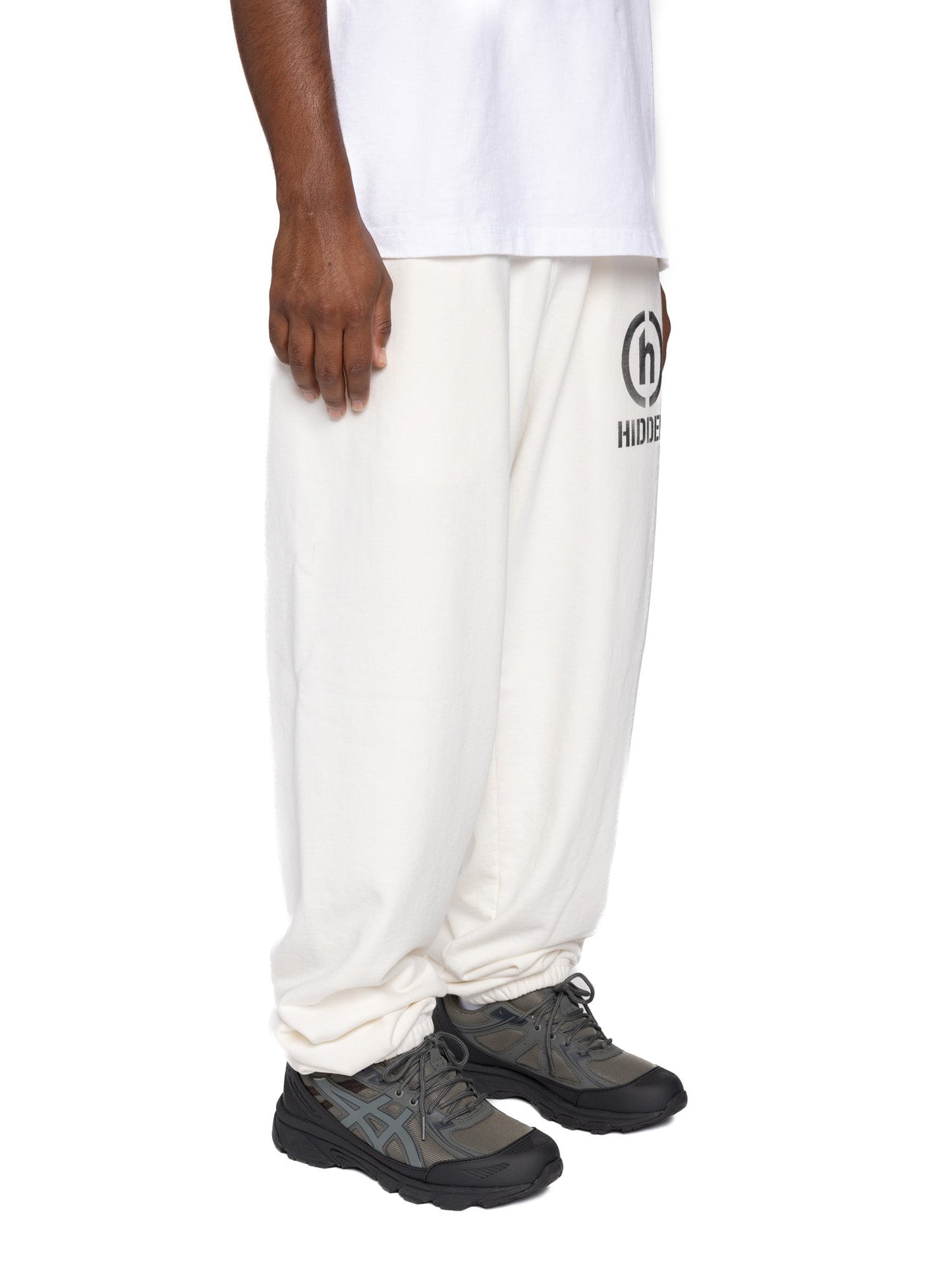 Hidden NY Sprayed Stencil Sweatpant Off White