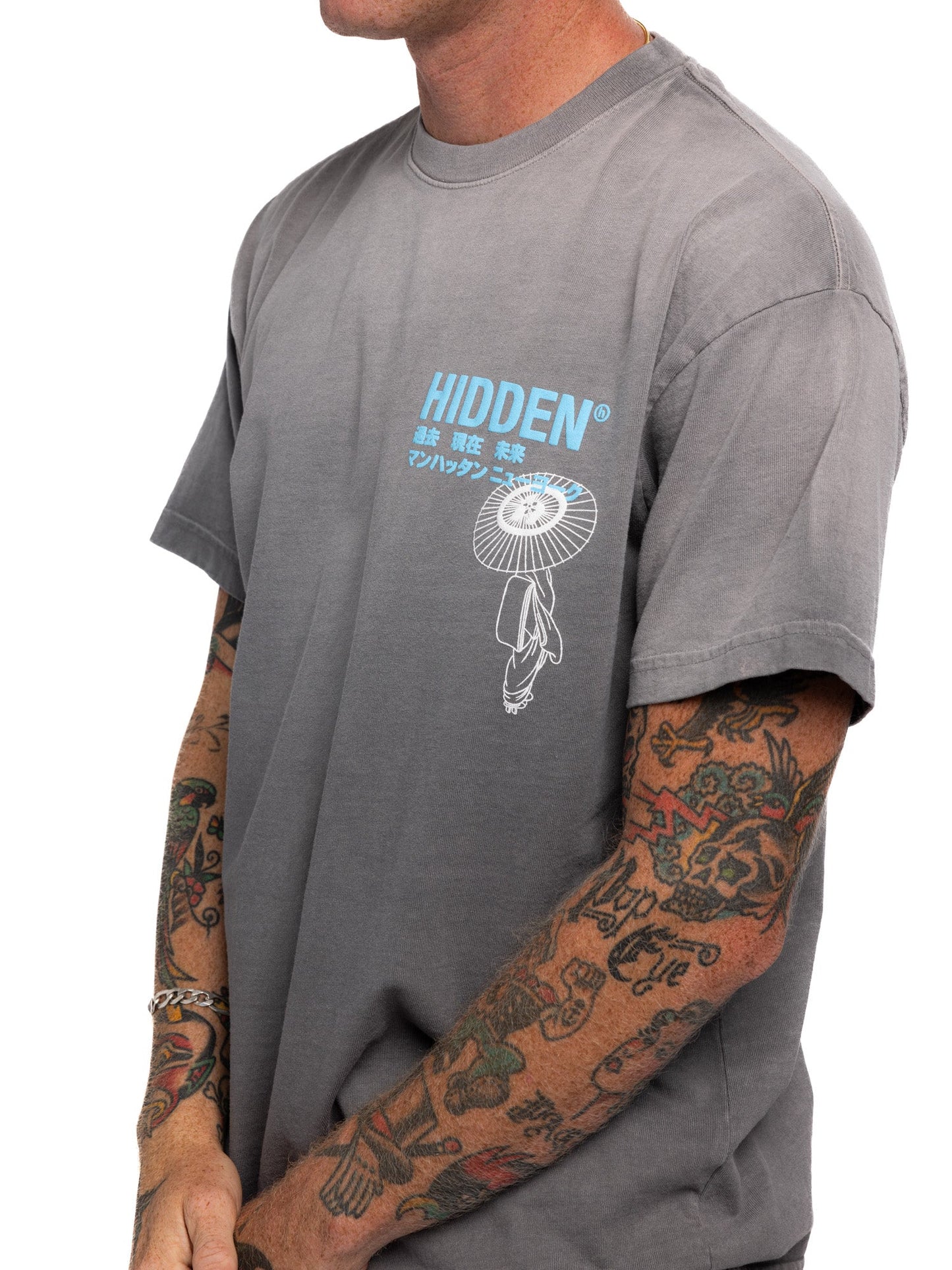 Hidden NY Geisha Tee Washed Grey