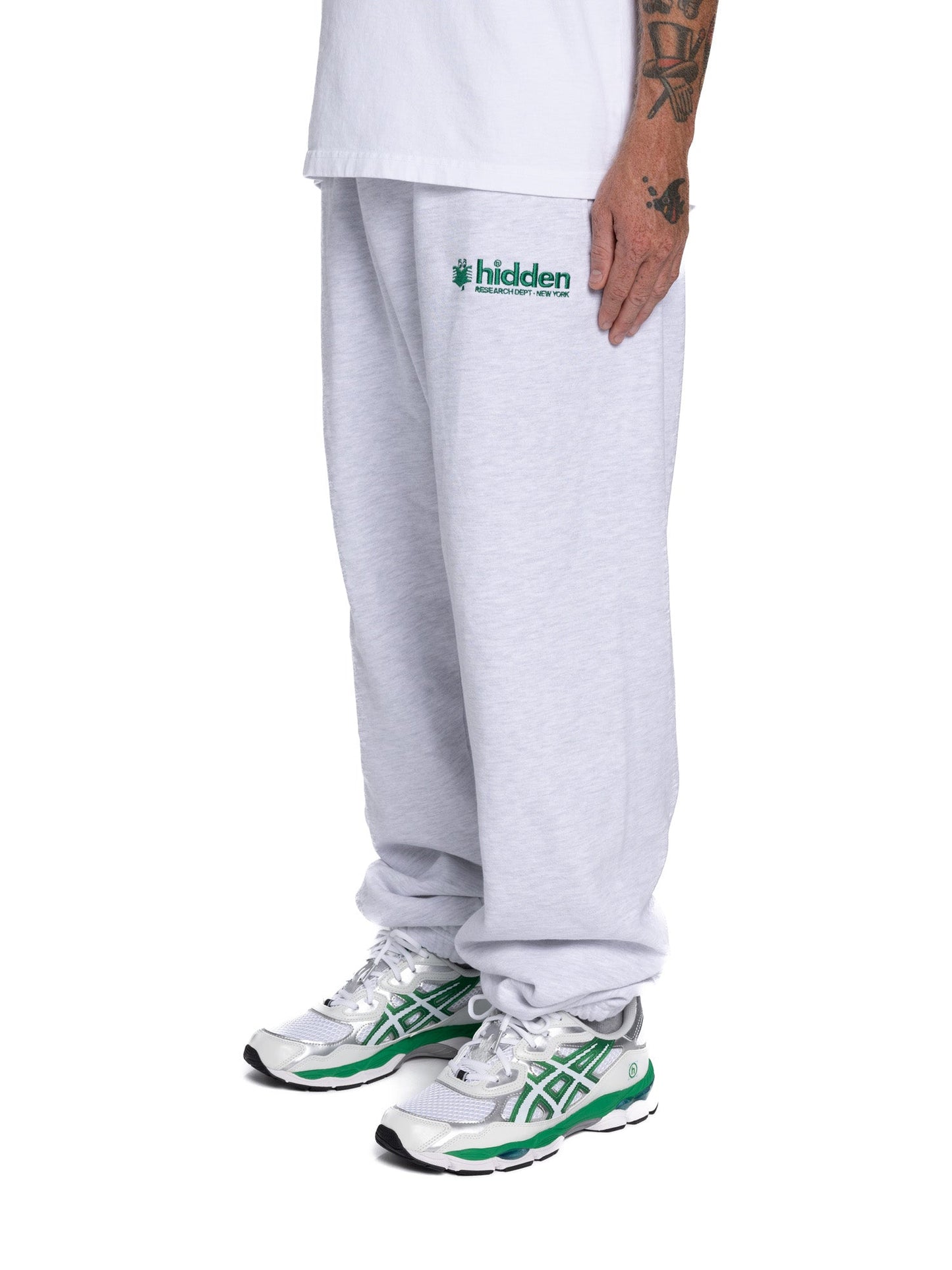 Hidden NY Embroidered Bookmark Sweatpant Heather Grey