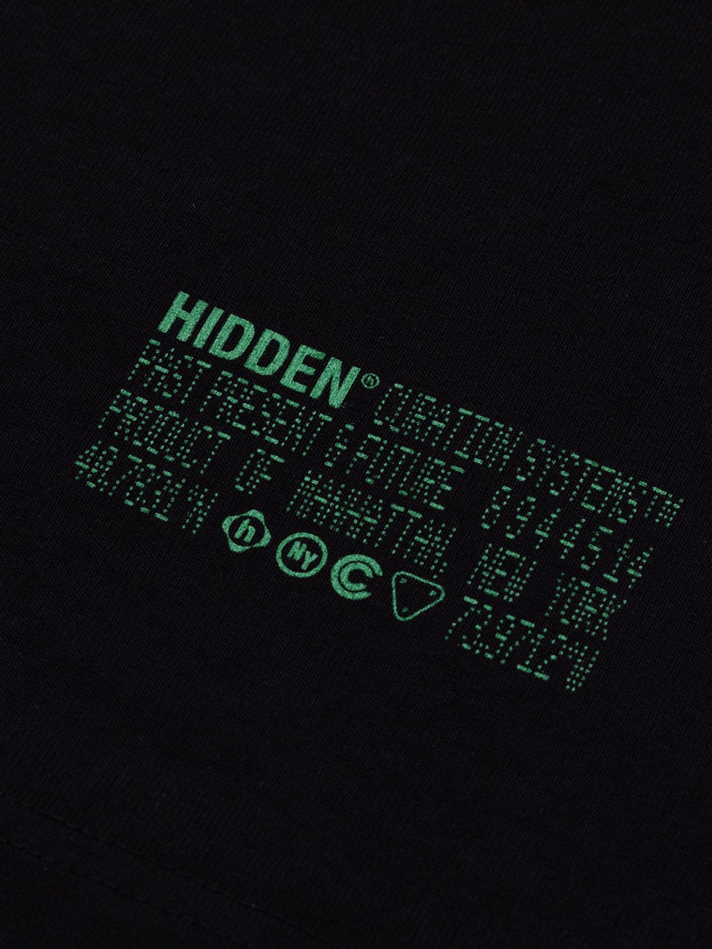 New York Yankees x Hidden NY Pixelated NY Tee Black