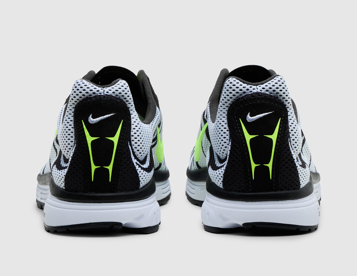Nike Zoom Streak 3 White / Volt - Flat Pewter - IQ8012-100