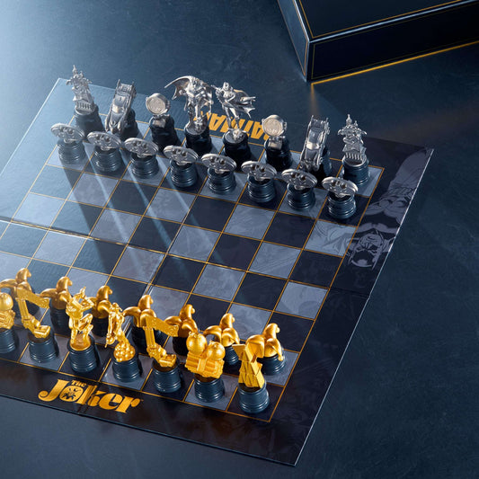 Noble Collection - Batman vs. The Joker DC Comics Chess Set (PRE-ORDER JULY 2026)