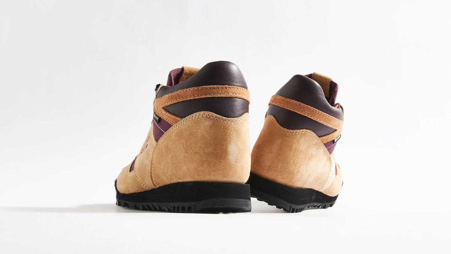 New Balance x Aime Leon Dore ALD Rainier Boots "Tan" URAINXA1