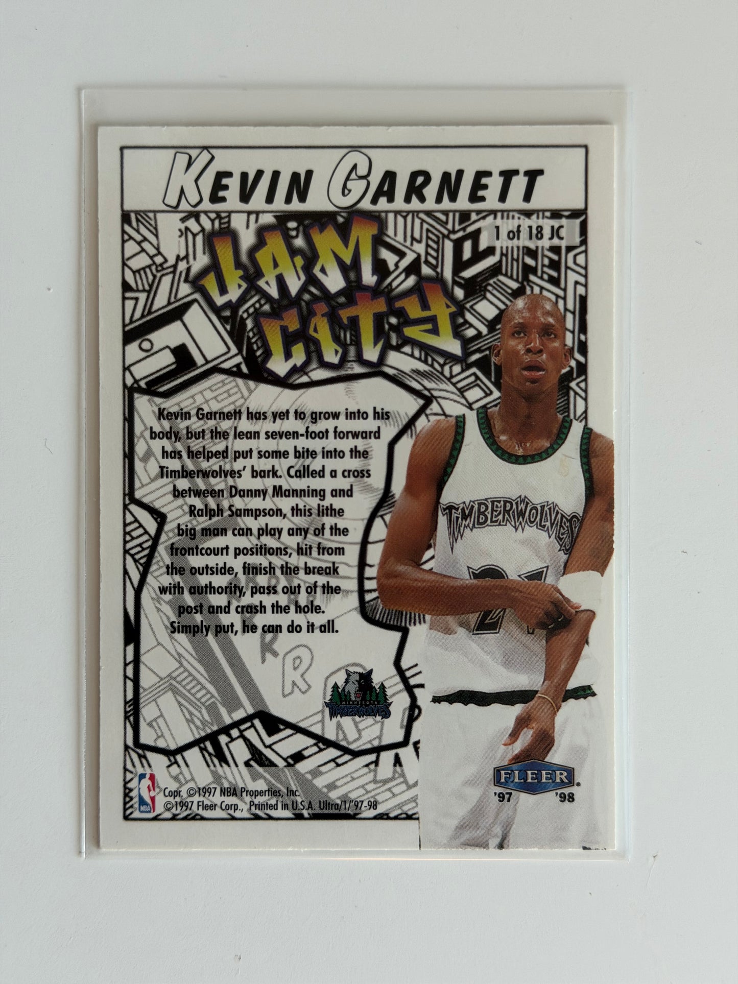 1997 Fleer Ultra — Jam City - Kevin Garnett - #1 - Raw Ungraded Card