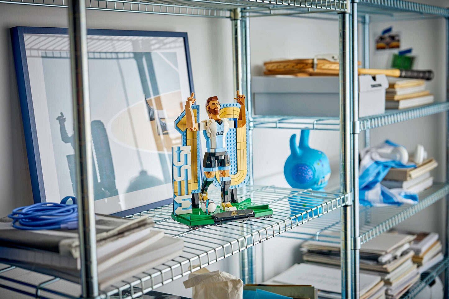 LEGO Editions - Lionel Messi Soccer Legend #43015