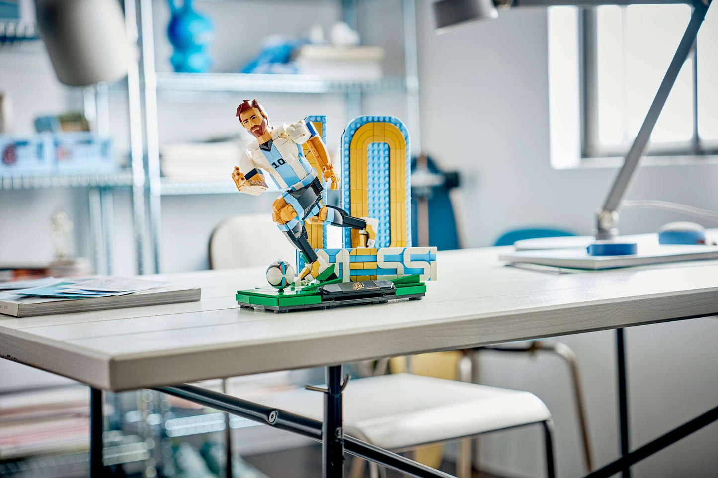 LEGO Editions - Lionel Messi Soccer Legend #43015