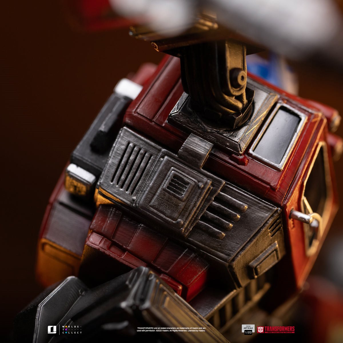 Iron Studios: Transformers Optimus Prime 1:20 Demi Art Scale Limited Edition Statue