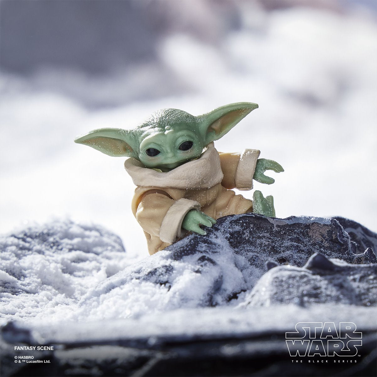 Star Wars: The Black Series - The Mandalorian & Grogu Movie Deluxe 6-Inch Action Figure - White First Edition (PRE-ORDER APRIL 2026)