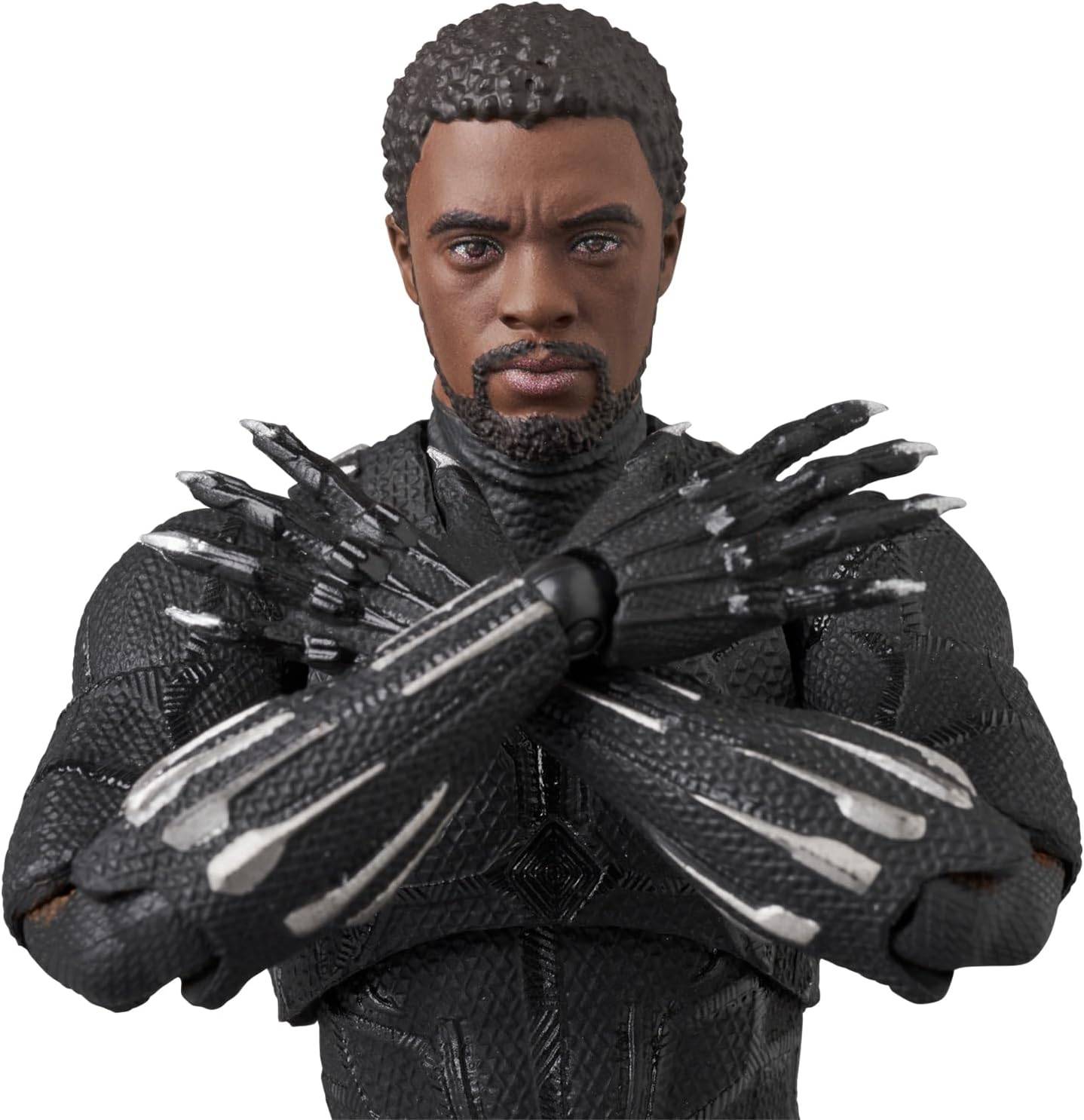 Infinity Saga MAFEX No. 230 Black Panther Version 1.5 - Action Figure
