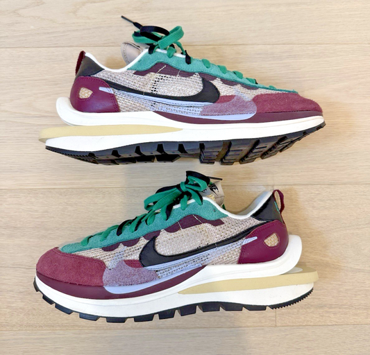Nike Vaporwaffle x sacai 'Villain Red Neptune Green' - DD3035-200