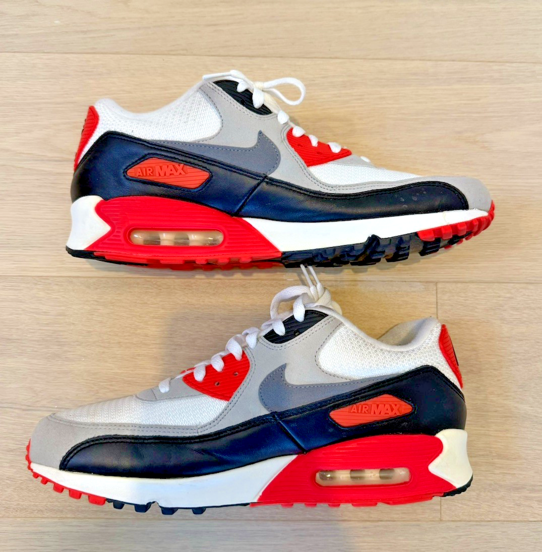 Nike Air Max 90 OG Infrared (2015) - 725233-106 - Gently Worn