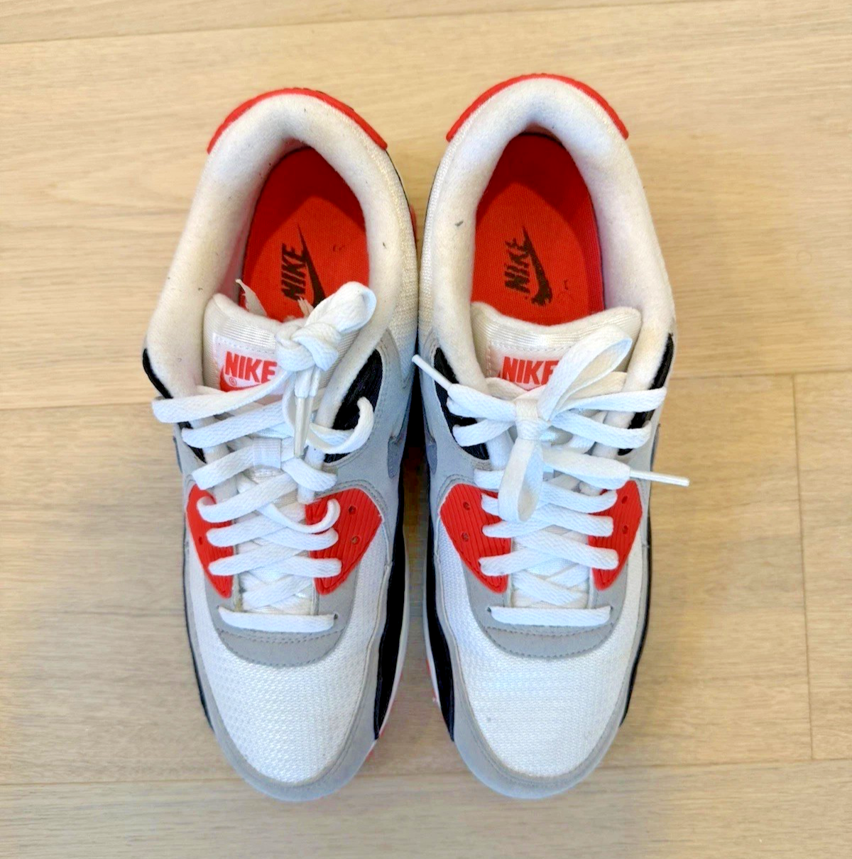 Nike Air Max 90 OG Infrared (2015) - 725233-106 - Gently Worn