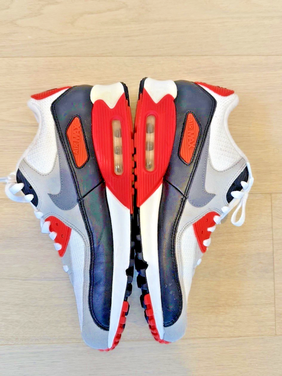 Nike Air Max 90 OG Infrared (2015) - 725233-106 - Gently Worn